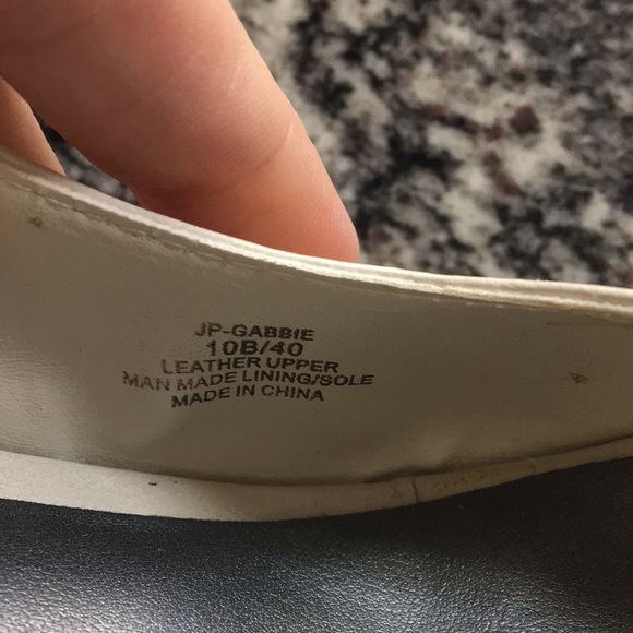 Jessica Simpson Off white platform sandals - Picture 7 of 12